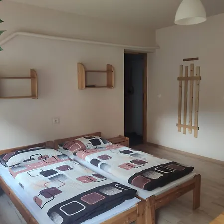 Apartamenty I Pokoje Goscinne 