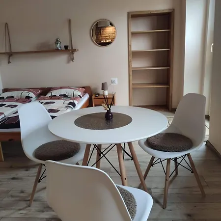 Apartamenty I Pokoje Goscinne 