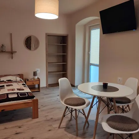 Apartamenty I Pokoje Goscinne 