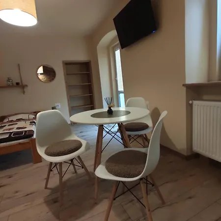 Apartamenty I Pokoje Goscinne 