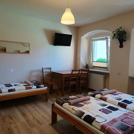 Apartamenty I Pokoje Goscinne 