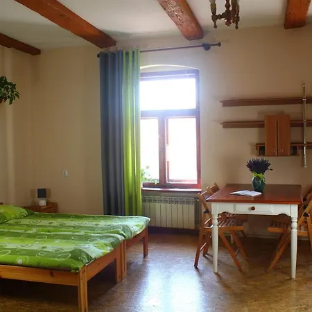 Apartamenty I Pokoje Goscinne 